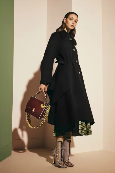 Look 4